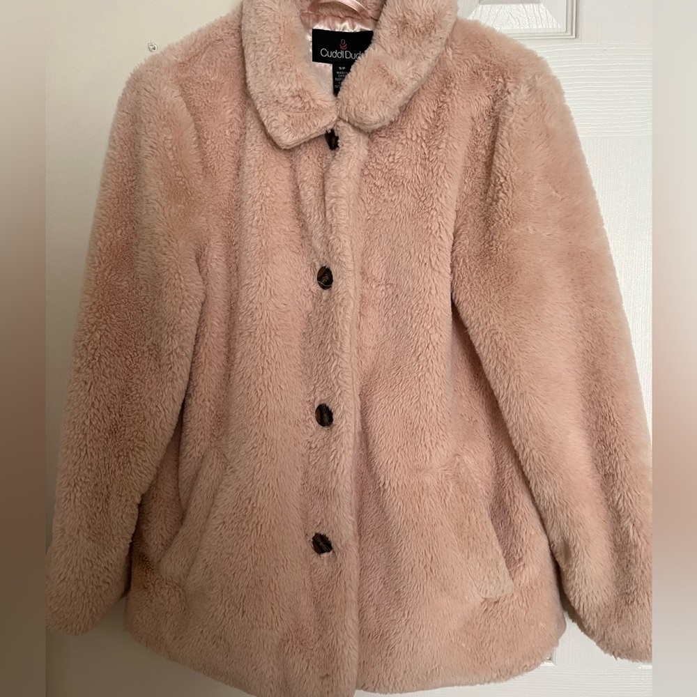 Cuddl Duds luxe faux fur pink jacket.